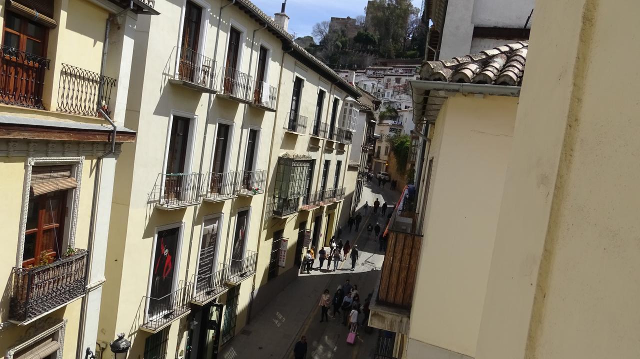 Charming Apartments De Gomerez Granada Exteriör bild